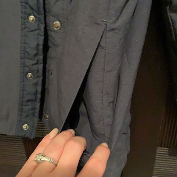 Men’s Mountain and Isles charcoal quilted jacket - Picture 4 of 5